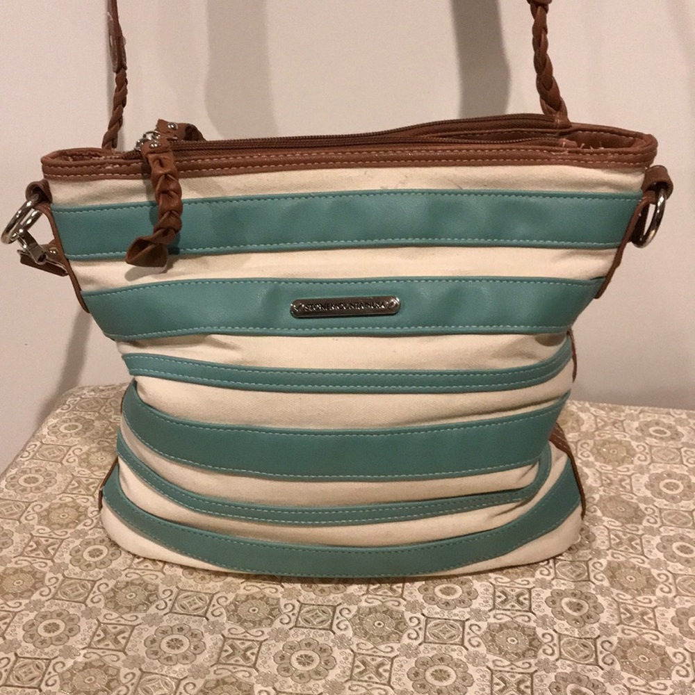 Ladies handbag